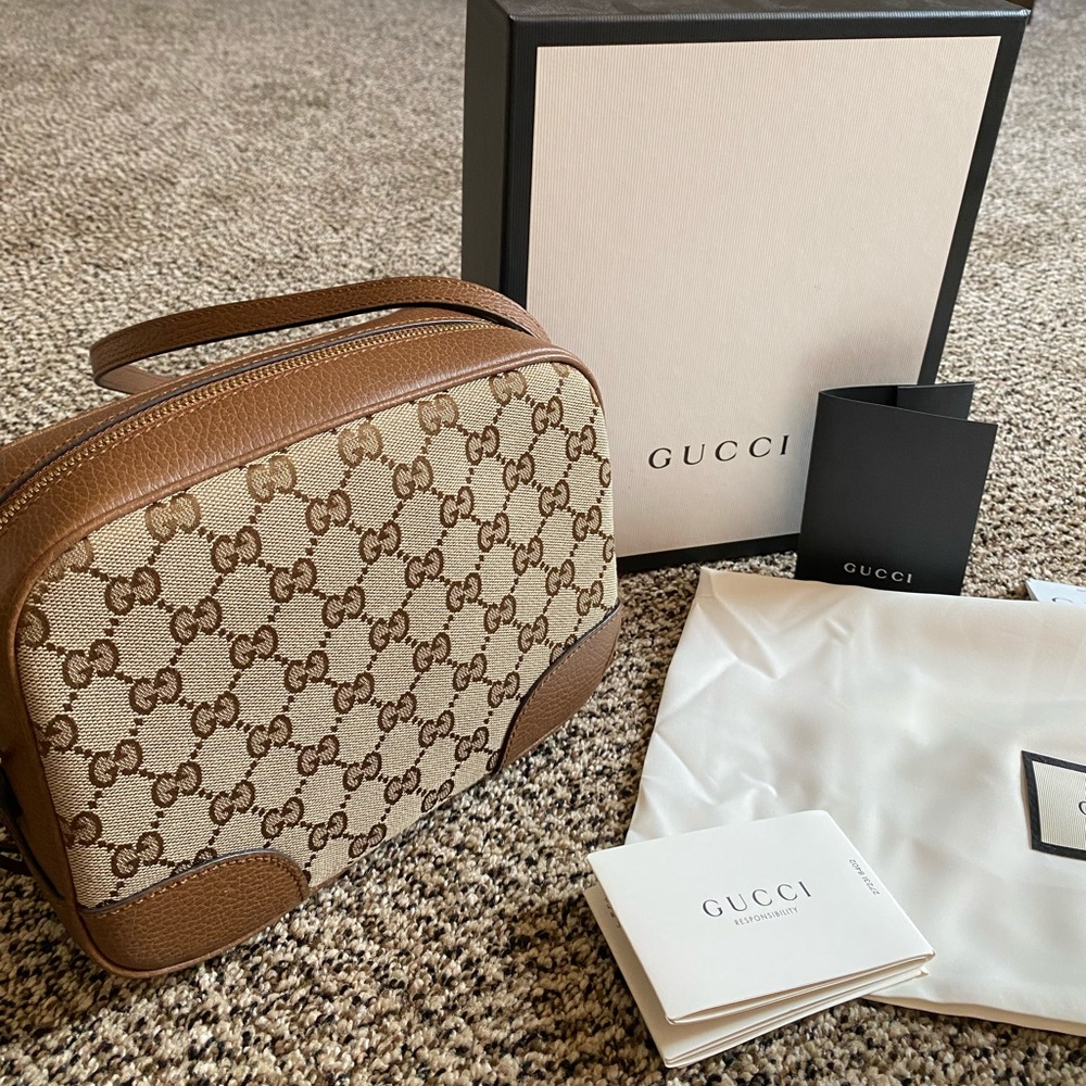 Gucci Bree Canvas Leather Dark Brown Cross…